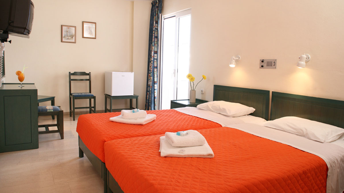 Evelyn Beach Hotel - NR